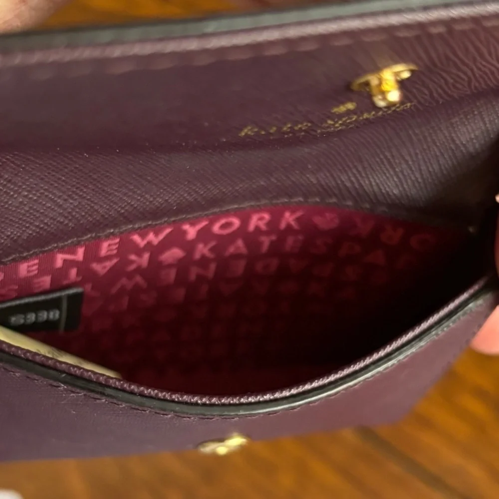 ♠️ Kate Spade Holly Laurel Way Card Wallet – Plum